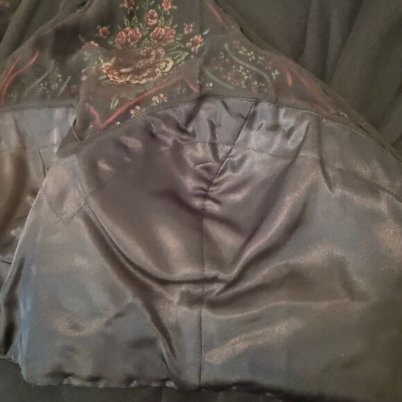 Sherri Hill Gown size 6 - Picture 14 of 15